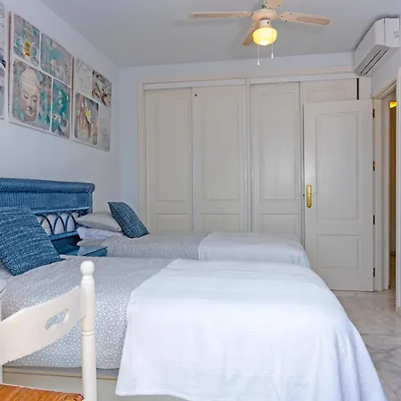 公寓 Torrequebrada Beachfront Apartment, Costa Del Sol *